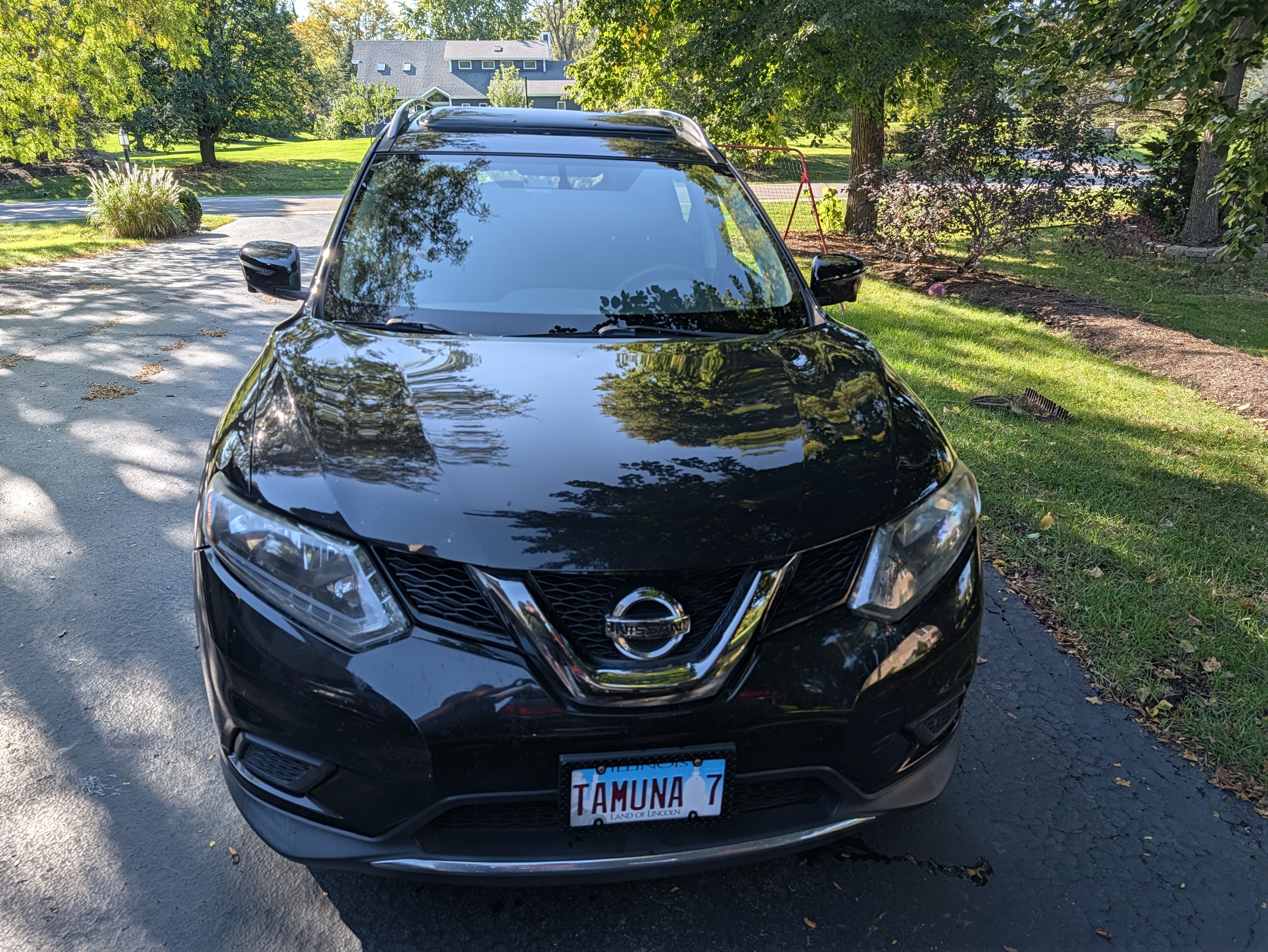Used 2016 Nissan Rogue SV w/ SV Premium Package AWD/4WD image 4