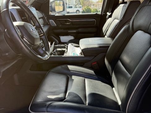 Used 2021 RAM 1500 Limited image 7