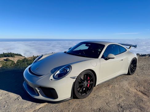 Used 2018 Porsche 911 GT3 RWD image 14