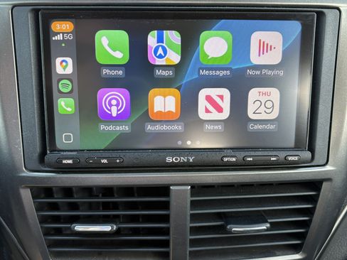 Used 2009 Subaru Impreza WRX Premium image 14