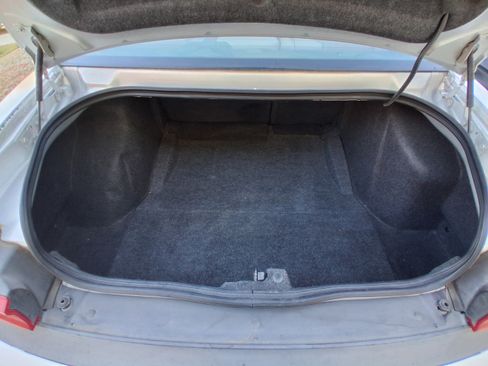 Used 2010 Dodge Challenger R/T image 28