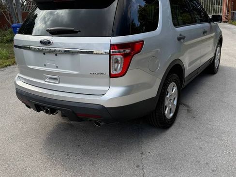 Used 2014 Ford Explorer XLT image 4