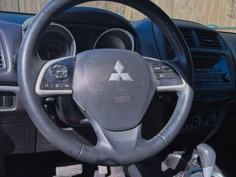 Used 2015 Mitsubishi Outlander Sport ES image 15