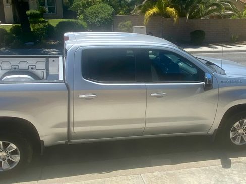 Used 2019 Chevrolet Silverado 1500 LT w/ All-Star Edition RWD image 11