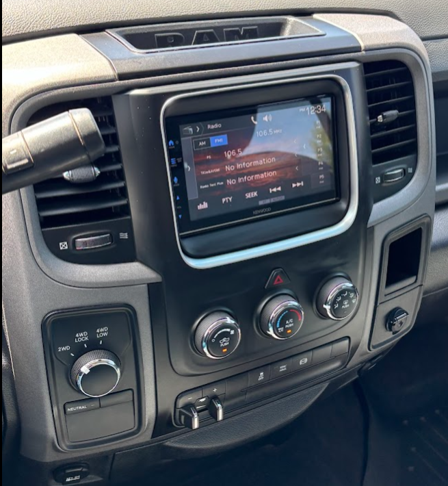 Used 2018 RAM 2500 Tradesman w/ Chrome Appearance Group AWD/4WD image 14