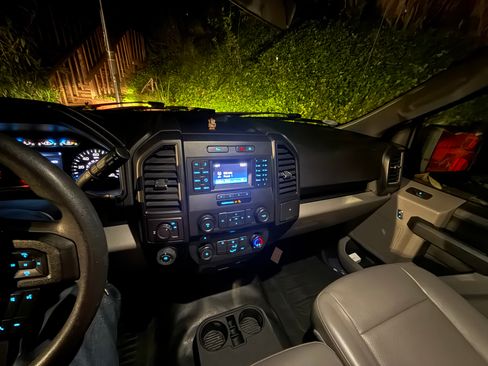 Used 2016 Ford F150 XL w/ Equipment Group 101A Mid image 10