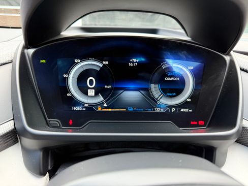 Used 2019 BMW i8 Roadster image 4