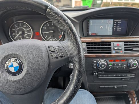 Used 2010 BMW 328i xDrive Sedan image 18