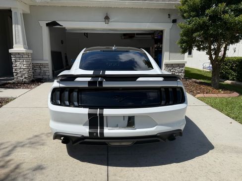 Used 2022 Ford Mustang Coupe w/ Equipment Group 101A RWD image 6