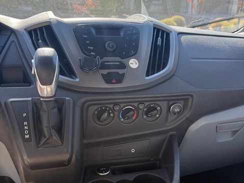 Used 2016 Ford Transit 250 148 High Roof image 4