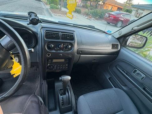Used 2003 Nissan Frontier XE RWD image 17