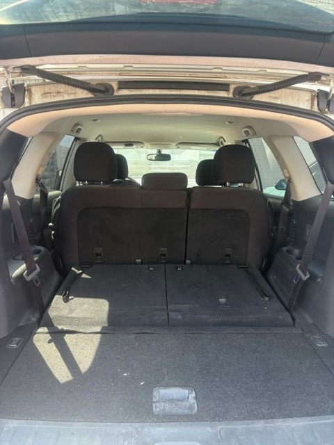 Used 2017 Nissan Pathfinder SV FWD image 17