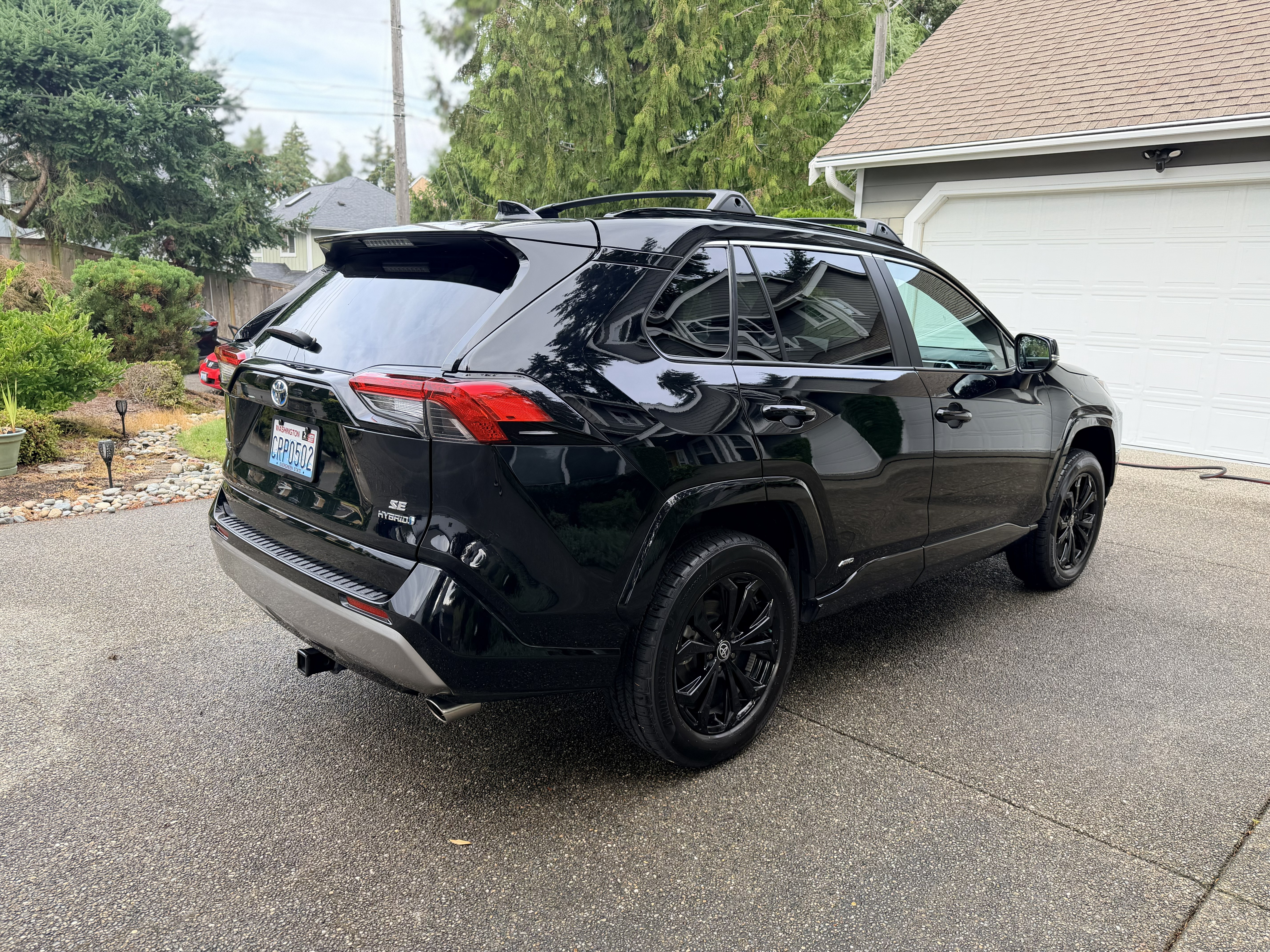Used 2022 Toyota RAV4 SE AWD/4WD image 11