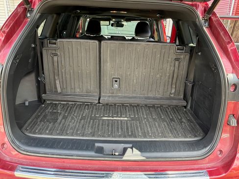 Used 2021 Toyota Highlander XSE image 18