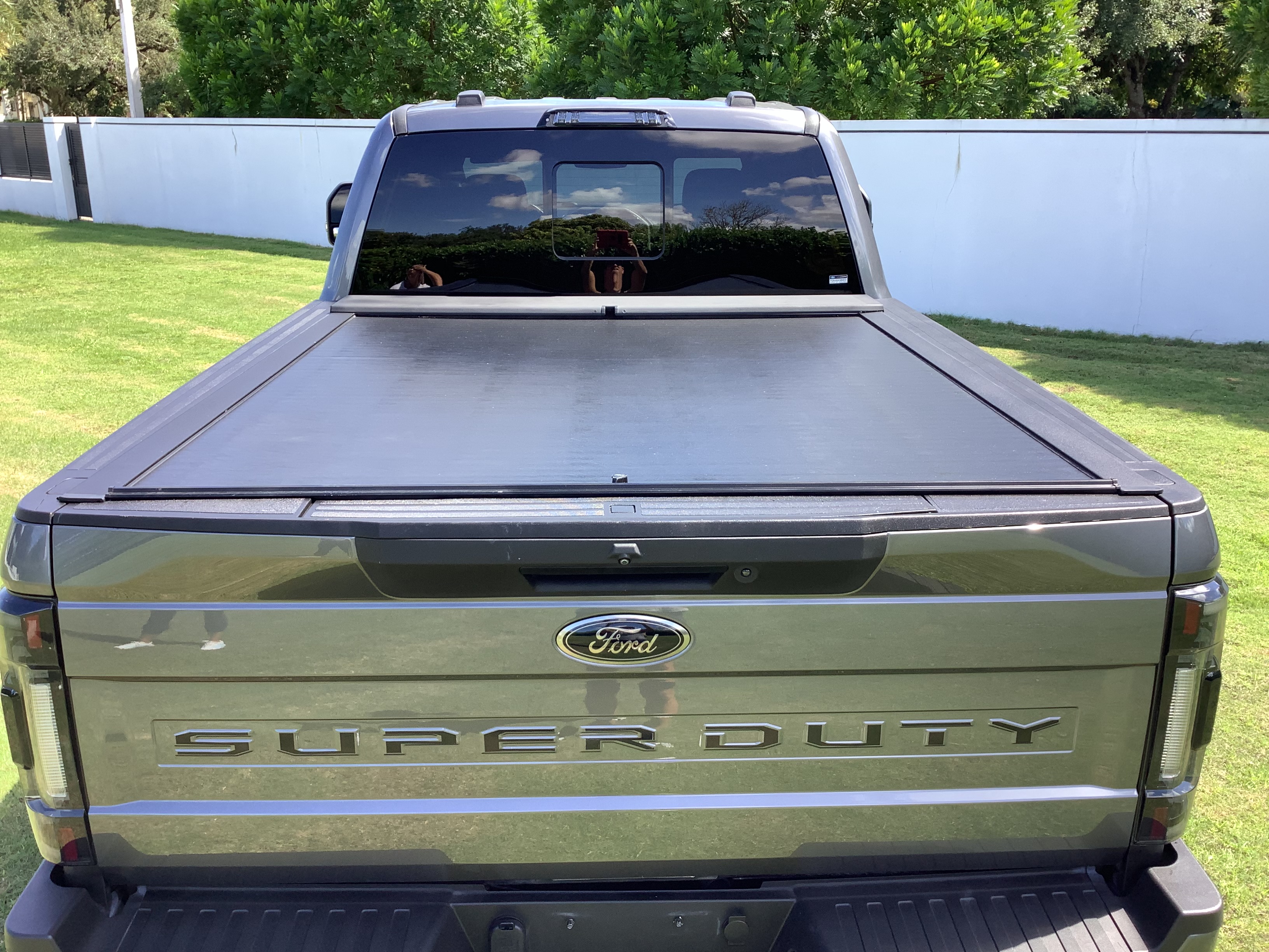 Used 2022 Ford F250 Lariat w/ Black Appearance Package AWD/4WD image 28