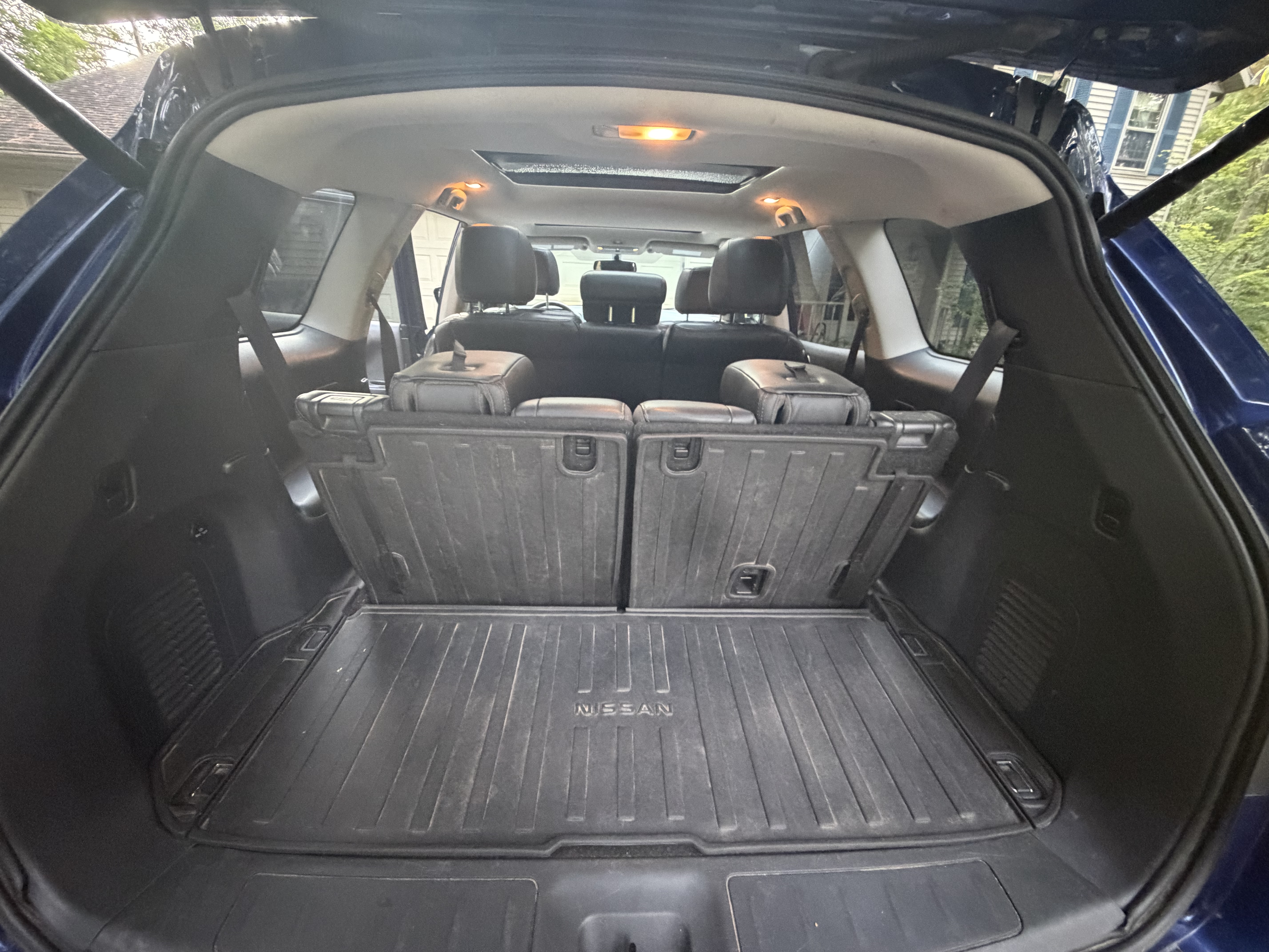 Used 2017 Nissan Pathfinder SL w/ SL Premium Package AWD/4WD image 14