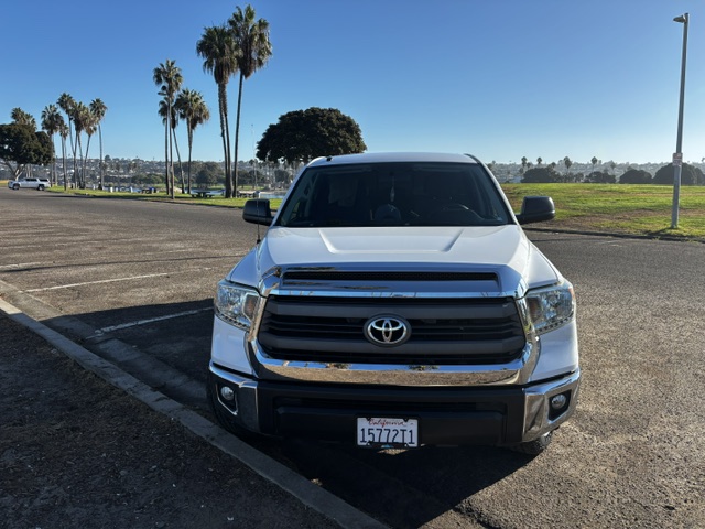Used 2014 Toyota Tundra SR5 RWD image 2