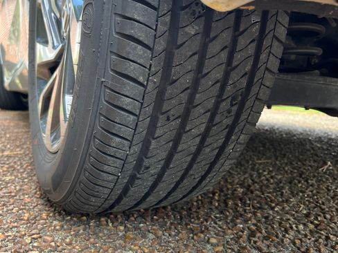 Used 2018 Honda Civic EX image 17