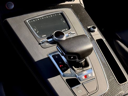 Used 2018 Audi SQ5 Prestige image 14