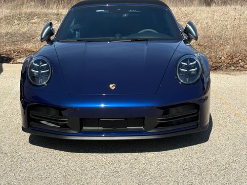 Used 2025 Porsche 911 Carrera T RWD image 2