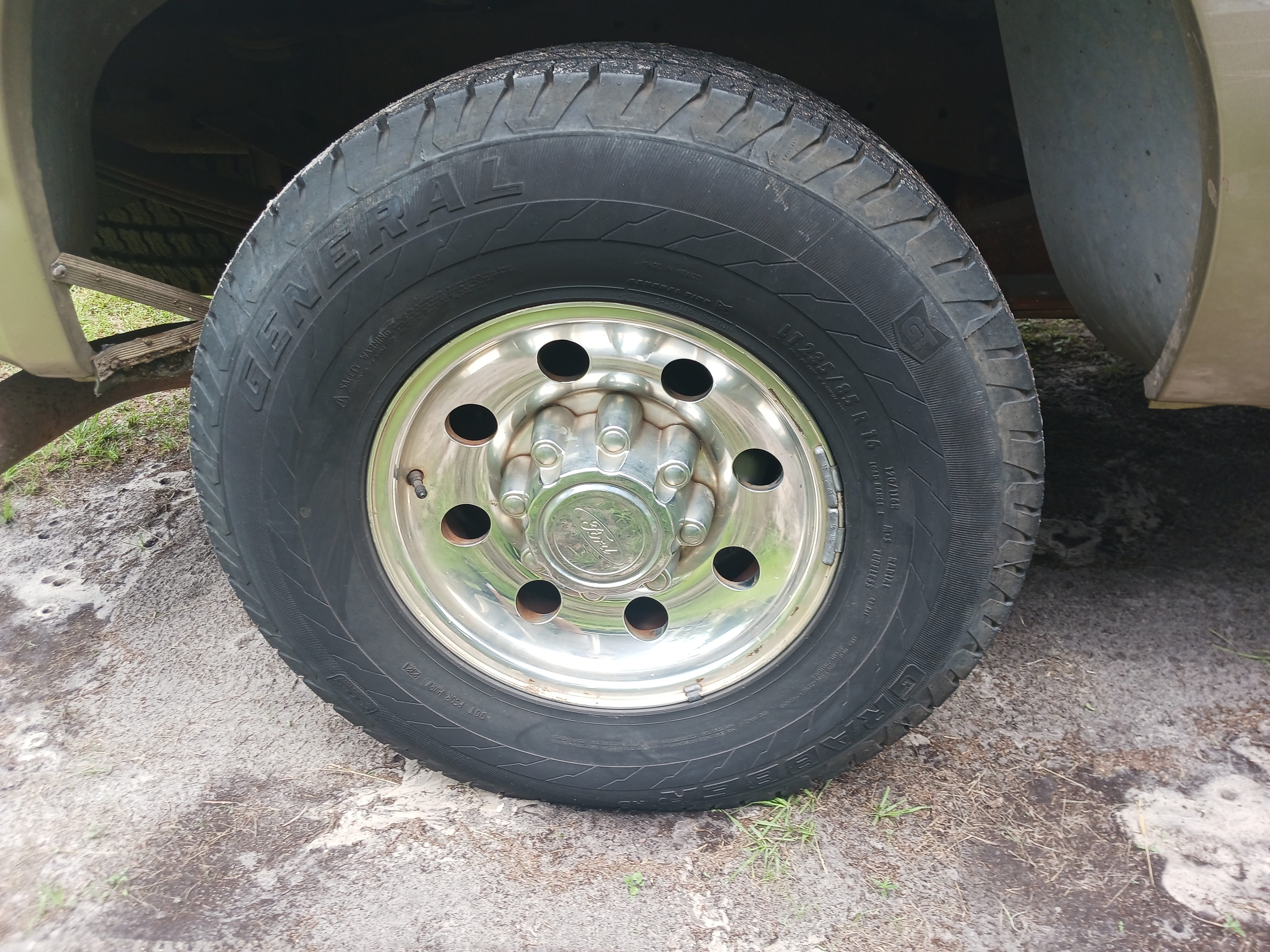 Used 2001 Ford F250 2WD SuperCab Super Duty image 8