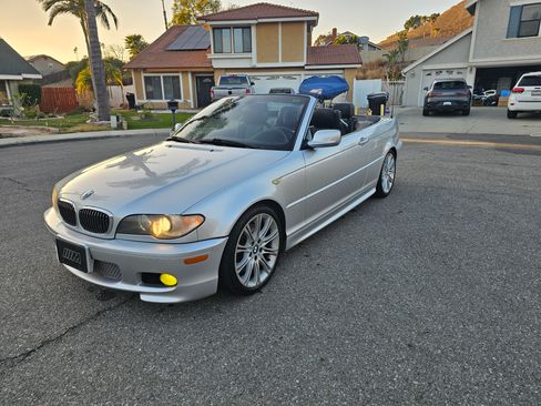 Used 2004 BMW 330Ci Convertible image 8
