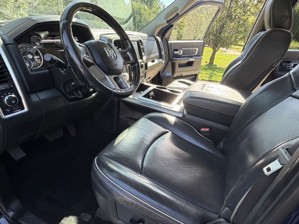 Used 2015 RAM 1500 Limited AWD/4WD image 10