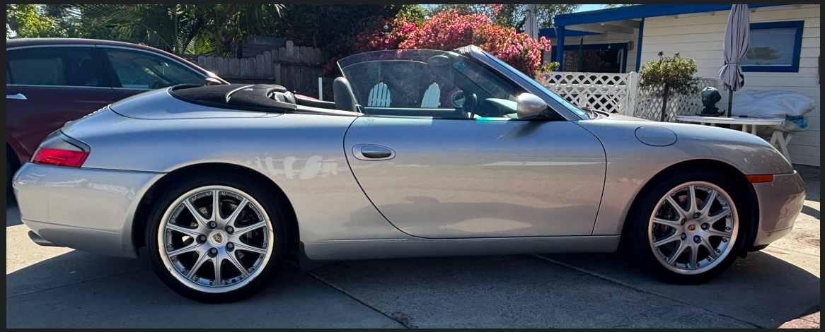 Used 2000 Porsche 911 Cabriolet image 24