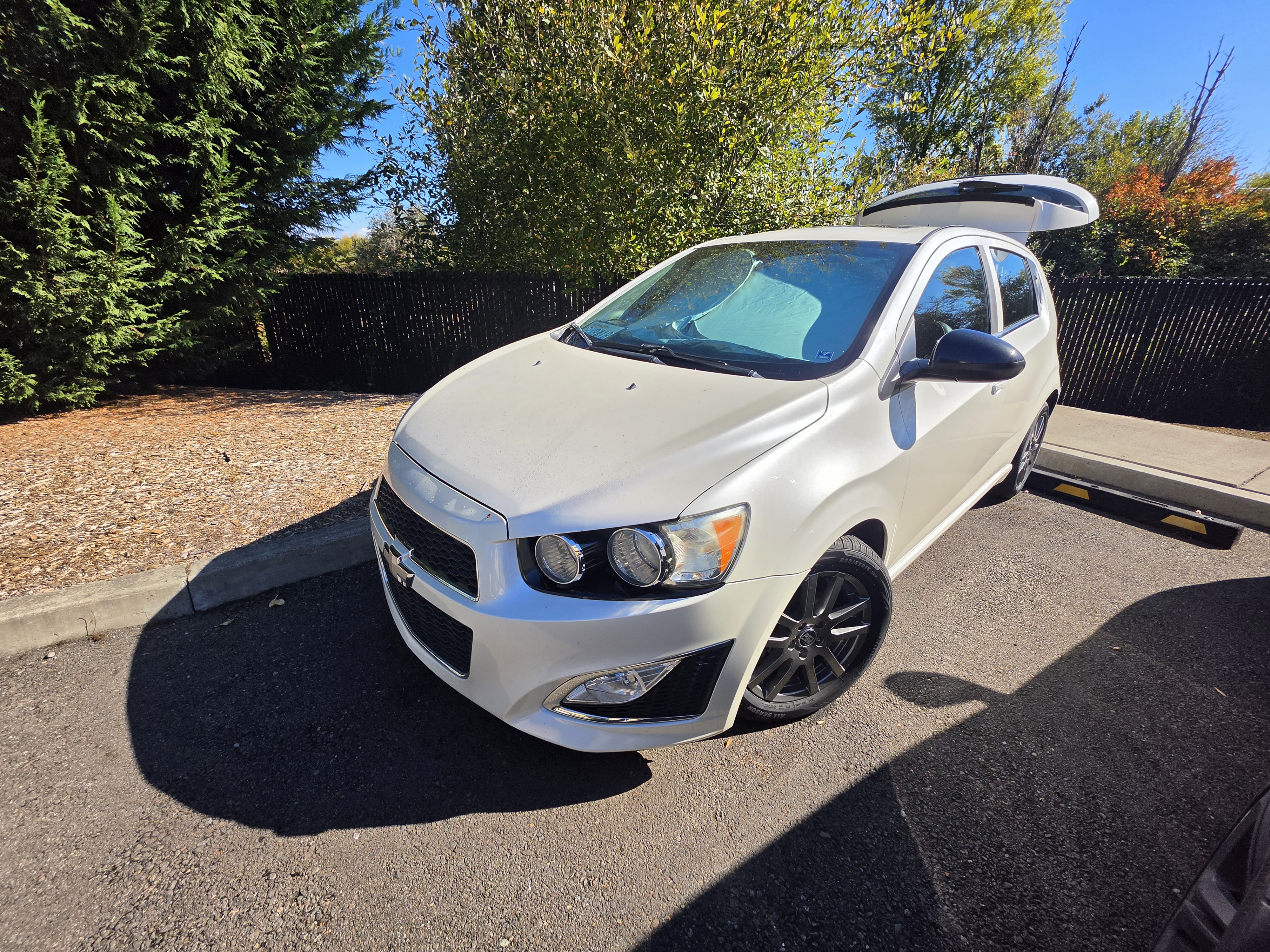 Used 2014 Chevrolet Sonic RS FWD image 9