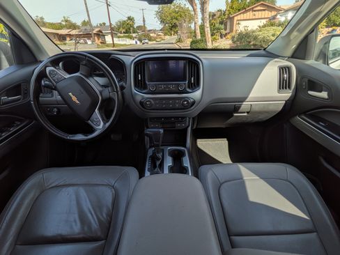 Used 2016 Chevrolet Colorado LT w/ Luxury Package, Chrome image 11