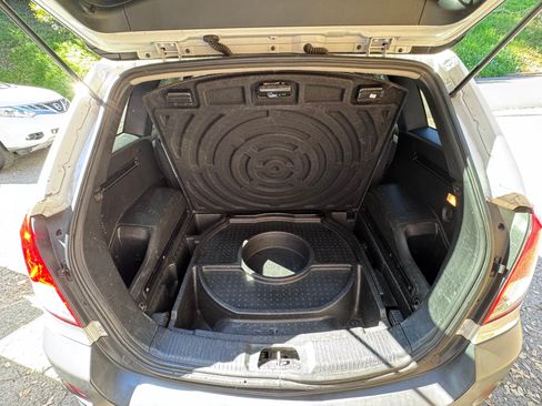 Used 2012 Chevrolet Captiva Sport LS image 16