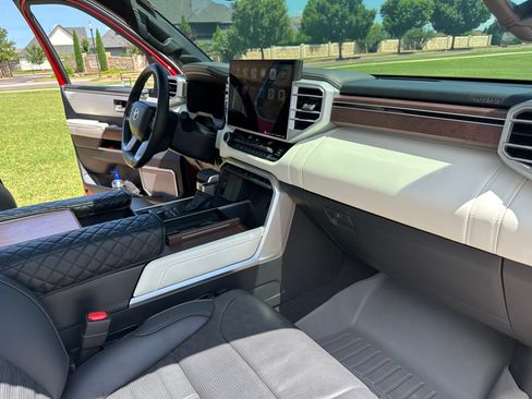 Used 2023 Toyota Tundra Capstone image 21