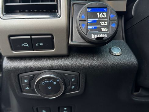 Used 2019 Ford F250 Lariat w/ Lariat Ultimate Package image 25