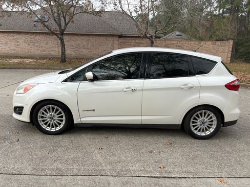 Used 2013 Ford C-MAX SEL image 1