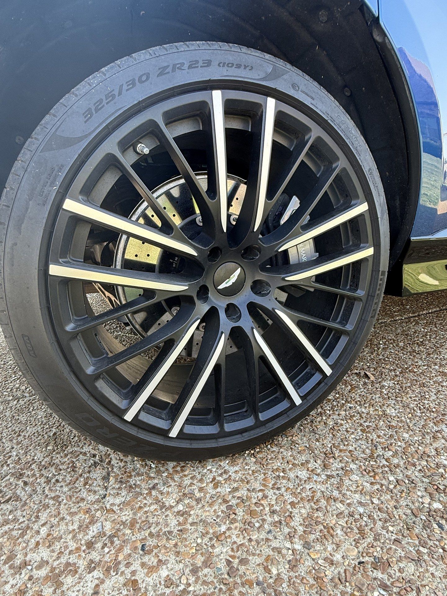 Used 2023 Aston Martin DBX 707 AWD/4WD image 21