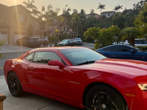 Used 2015 Chevrolet Camaro LS RWD image 2