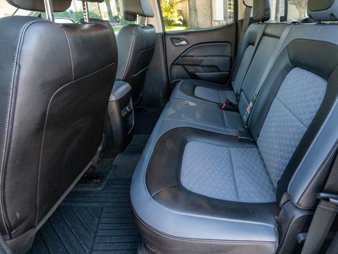 Used 2018 Chevrolet Colorado Z71 image 17