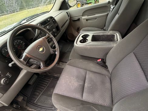 Used 2012 Chevrolet Silverado 1500 W/T w/ LS Package AWD/4WD image 11