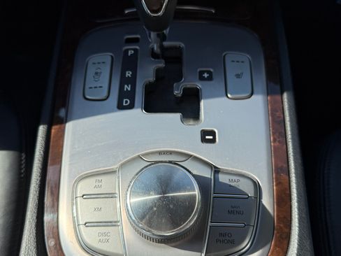 Used 2010 Hyundai Genesis 4.6 w/ Technology Pkg 5 RWD image 21