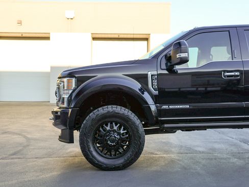 Used 2021 Ford F450 Limited w/ FX4 Off-Road Package AWD/4WD image 12