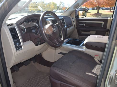 Used 2015 RAM 1500 Big Horn RWD image 9