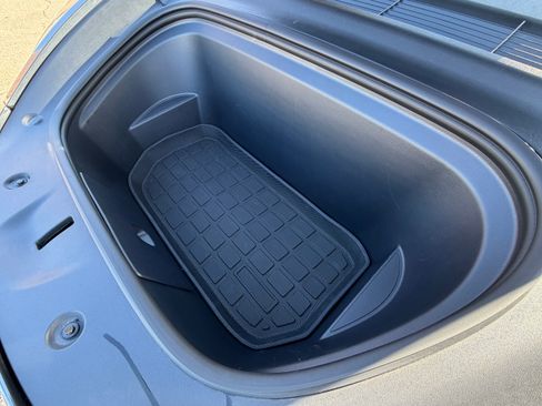 Used 2022 Tesla Model Y Performance image 17