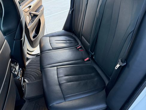 Used 2018 BMW X5 M w/ Executive Package image 25