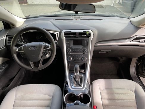 Used 2015 Ford Fusion S image 10