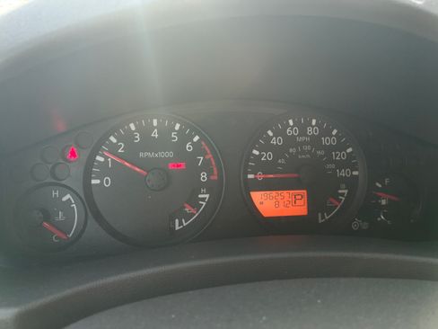 Used 2015 Nissan Frontier SV w/ SV Value Truck Package image 12