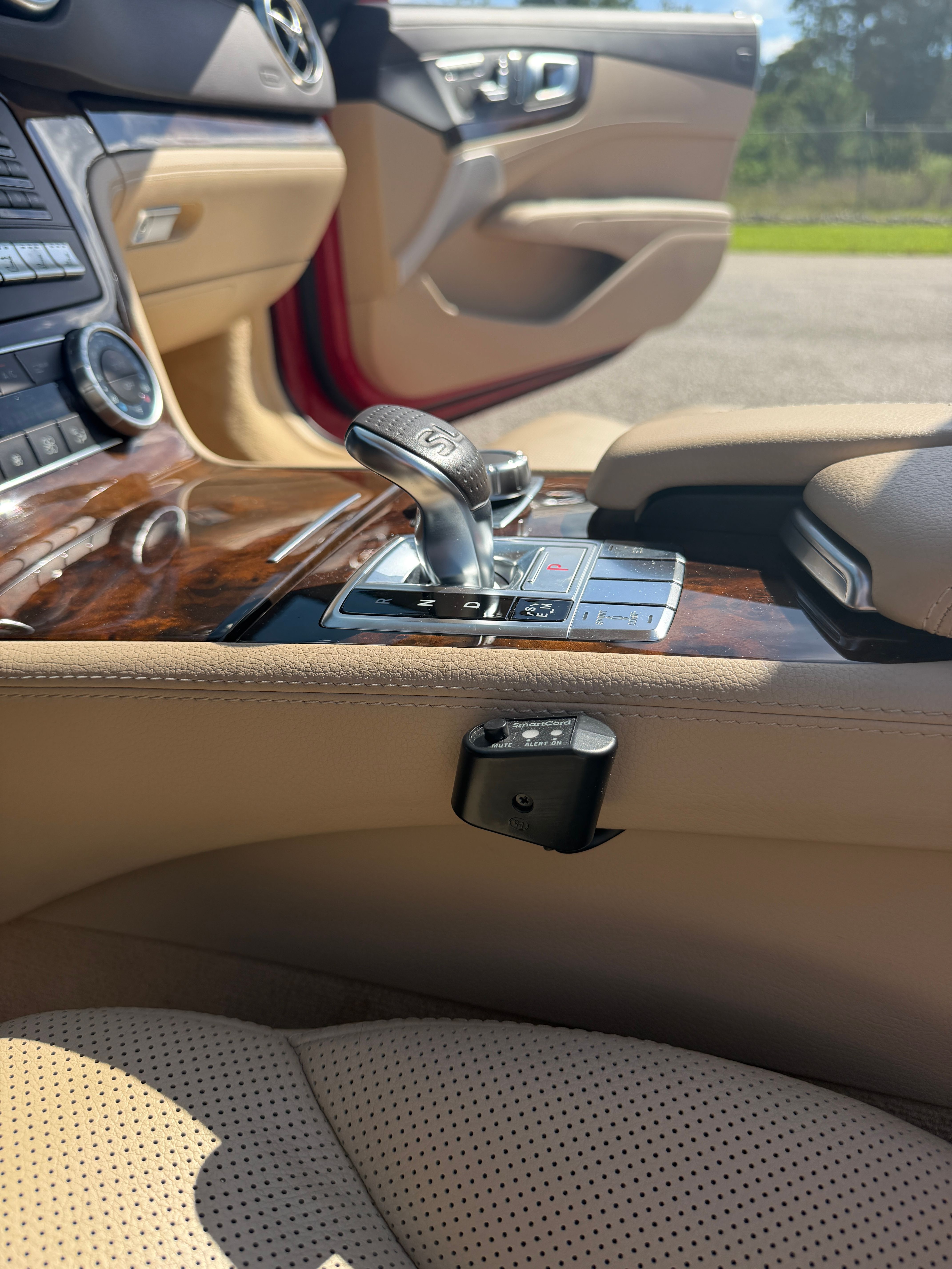 Used 2014 Mercedes-Benz SL 550 image 18