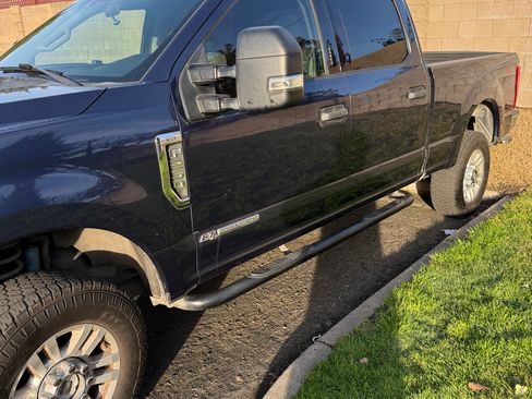 Used 2019 Ford F250 XLT image 5