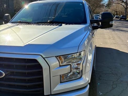 Used 2015 Ford F150 XLT w/ Equipment Group 301A Mid image 4