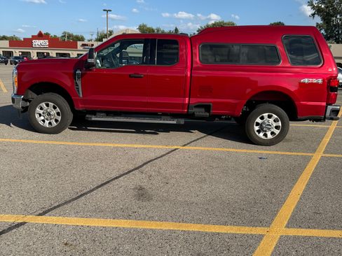 Used 2023 Ford F250 XLT w/ 360-Degree Camera Package AWD/4WD image 1