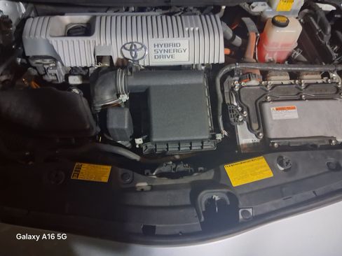 Used 2011 Toyota Prius Two image 5